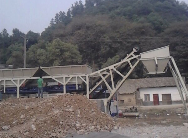 YWDJ400型移動式水穩(wěn)拌和站三明工地